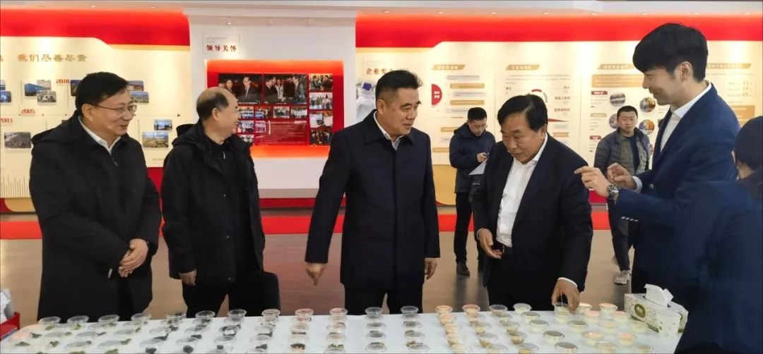 劉東立副市長到韓偉集團(tuán)調(diào)研